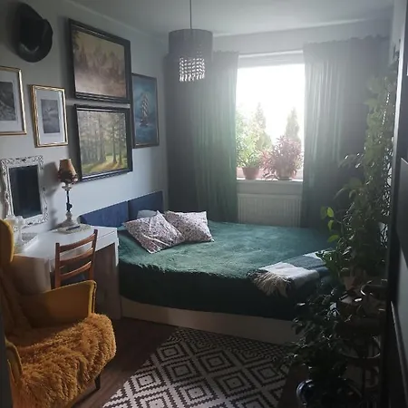 Atrakcyjny Z Duzym Ogrodem Lägenhet *